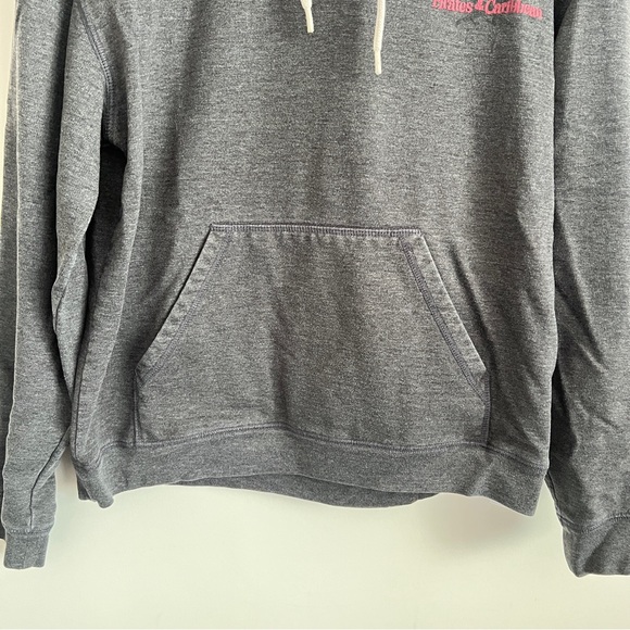 Disney Parks Pirates of the Caribbean “Dead Men Tell No Tales” Hoodie Size XS - Picture 3 of 7